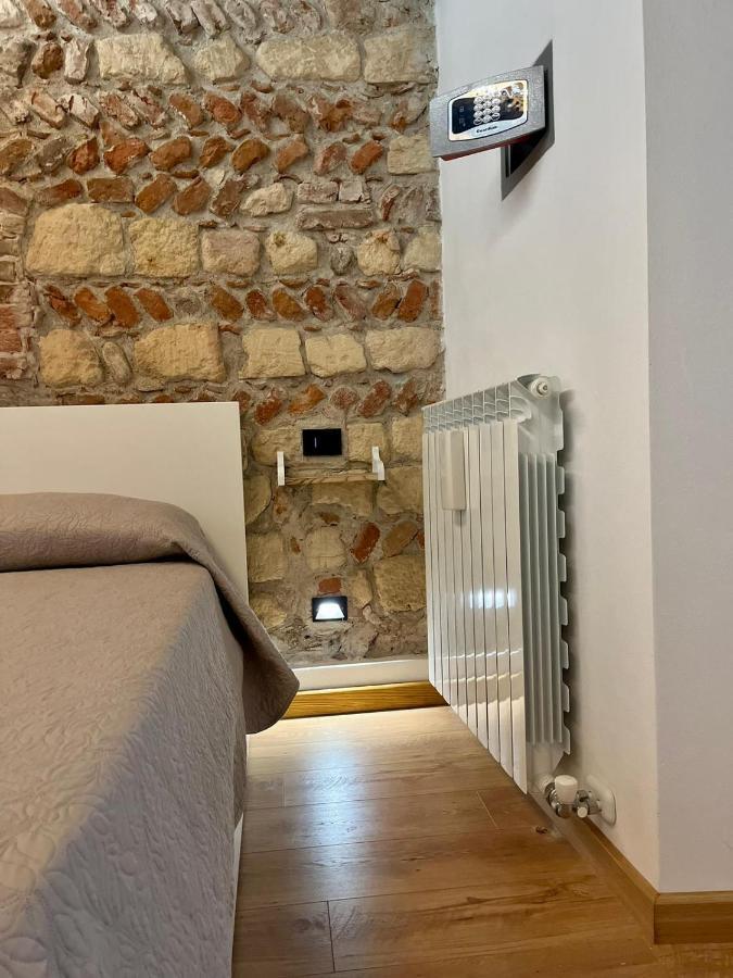 Teodorico Room & Apartment Verona Eksteriør billede