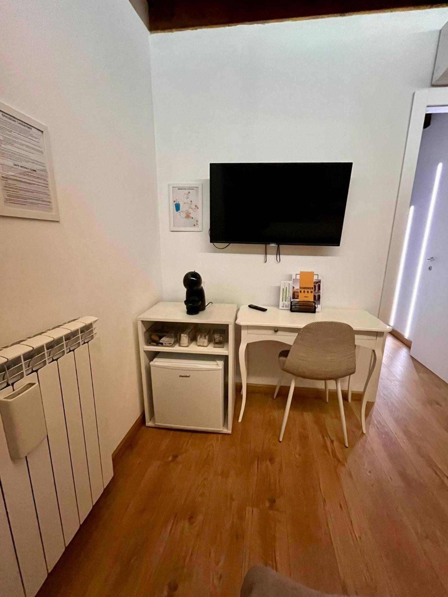 Teodorico Room & Apartment Verona Eksteriør billede